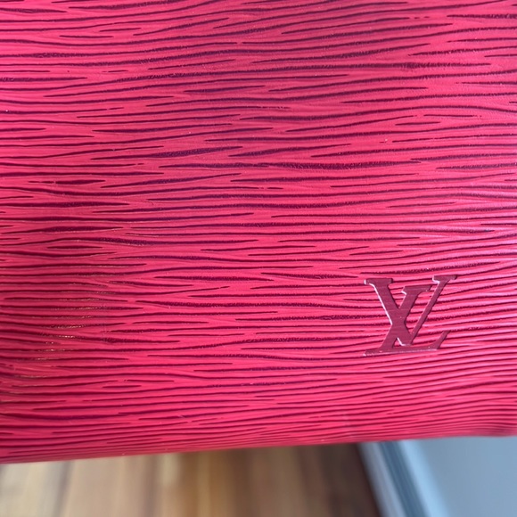 LV SPEEDY 25 RED EPI  UNBRANDED STRAP INCLUDED - Picture 7 of 17